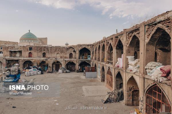 آبنما كار گزارش می دهد پاس کاری مسؤلان و گل به خودی نابودی سرای حاج رضا در قزوین