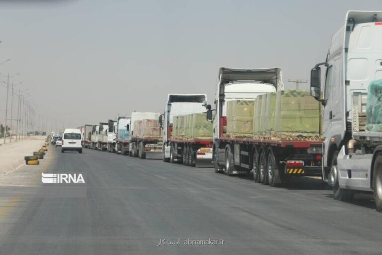 شركت پخش فرآورده های نفتی كرمان: توزیع سهمیه گازوییل کامیون ها فقط برپایه بارنامه است